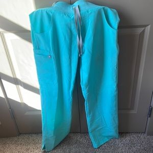 Figs Kade Cargo Scrub Pants